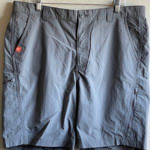 The American Outdoorsman Men's XL Nylon Shorts Lightweight Water Repellent NWT